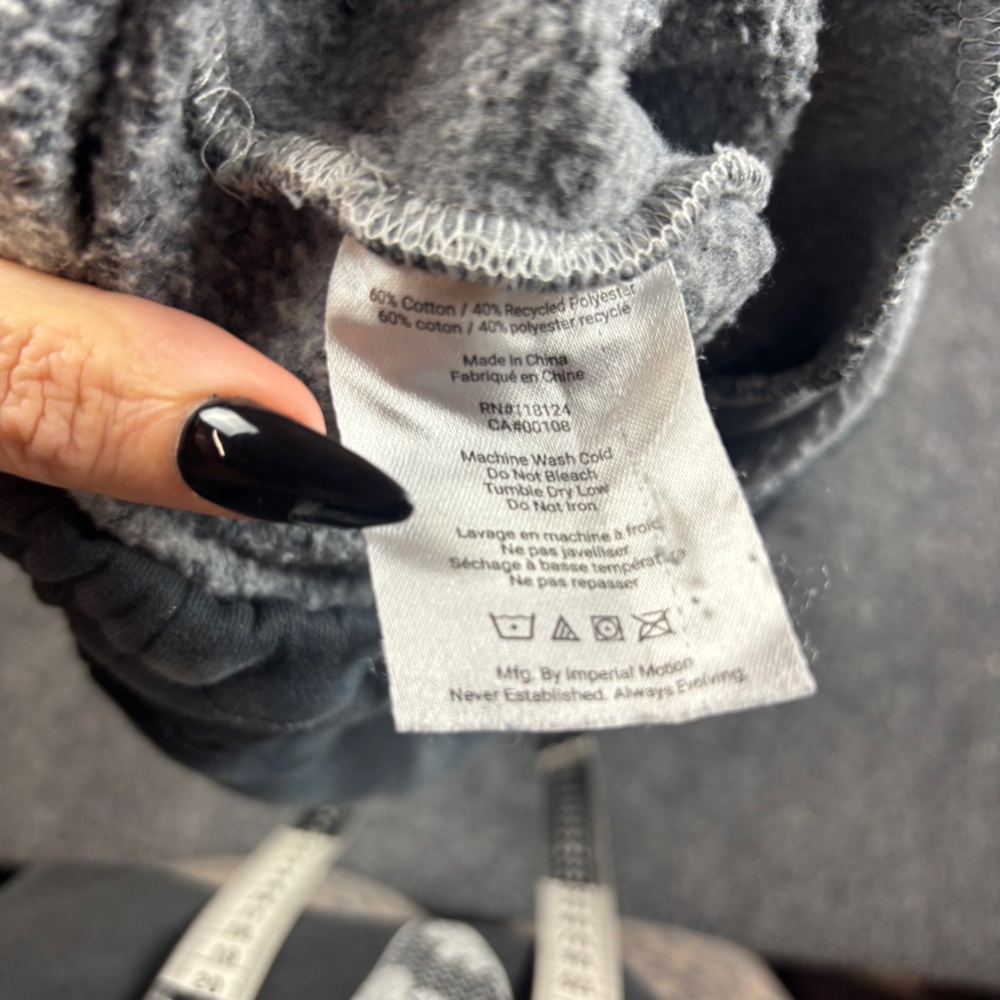 MARRIED TO THE MOB Women’s Tie Dye Black/Blue/Cream Sweatpant Joggers - Medium - Picture 9 of 9